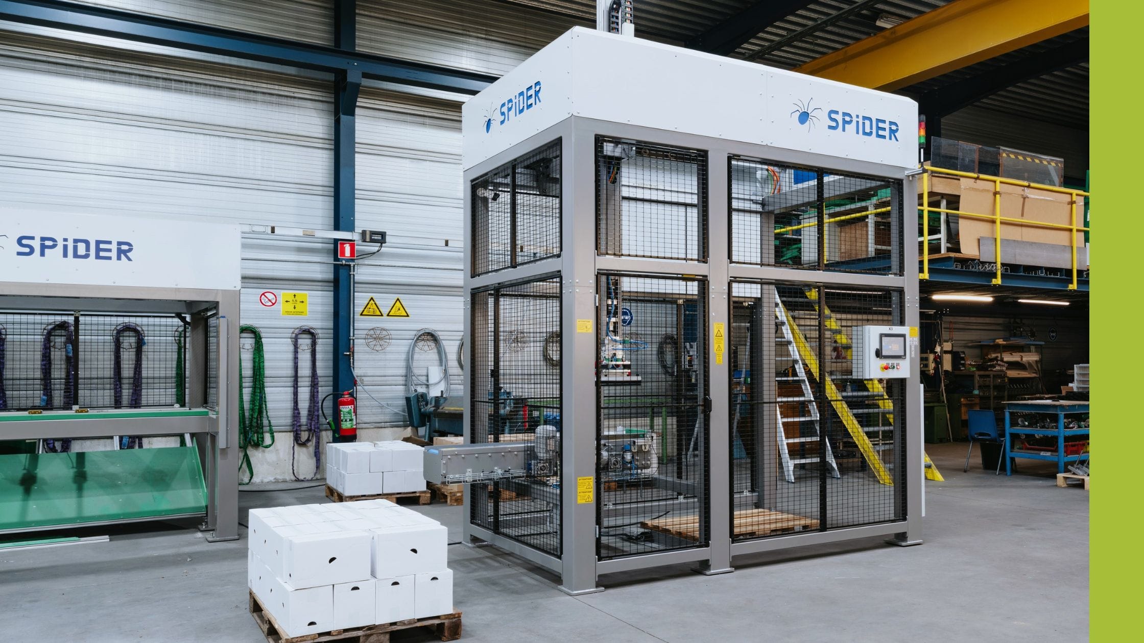Warehouse palletising robots spider